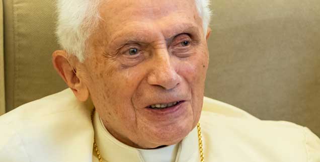 Benedikt XVI. bleibt seinem alten Feindbild treu: der 68er-Bewegung. (Foto: pa/Karmann)