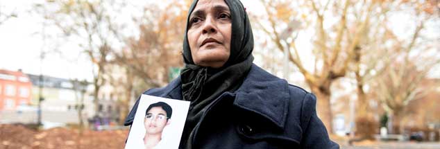 Saeeda Khatoon in Dortmund: "An jenem schrecklichen Tag stand ich vor der Haustür und wartete auf meinen 18 Jahre alten Sohn. Doch er kam nicht." (Foto: pa/Thissen)