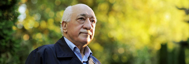 Fethullah Gülen, seit 17 Jahren im US-amerikanischen Exil: Mit ihm will Erdogan nicht mehr diskutieren. Er braucht Gülen jetzt als Objekt für seinen Hass. (Foto: pa/dpa/Selahattin Sevi/Handout Zaman Daily)