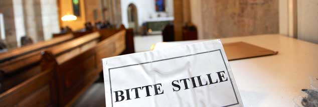 Am Karfreitag gilt das Stillegebot auch außerhalb von Kirchen, öffentliche Tanzveranstaltungen etwa sind verboten. (Foto: epd/Schulze)