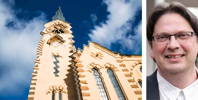 Kirche im Koma: Siegfried Eckert (rechts) ist überzeugt, dass seine evangelische Kirche keine Motivation hat, einen großen Wurf für die Zukunft zuzulassen. Angst und Ideenlosigkeit geben den Rat: Lieber nicht zu viel wagen. Das Ergebnis: Man wird von der Wirklichkeit nicht aus dem Koma geholt.  (Fotos: istockphoto/Tycson1; privat)