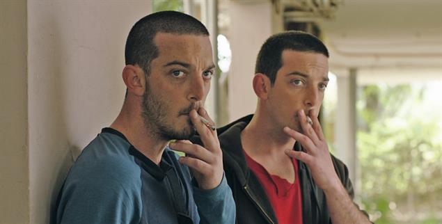 Symbiotisch verbunden: David und Eitan Cunio, hier als Schauspieler im Film Youth (2013) von Tom Shoval. (Foto: wikipedia.org / Tom Shoval)