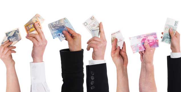 So viel Spendenwillige, so viel Geld: Aber wie sammelt man das am besten ein? Erfolgreich ist Crowdfunding im Internet. (Foto: Miriam Dörr/Fotolia)