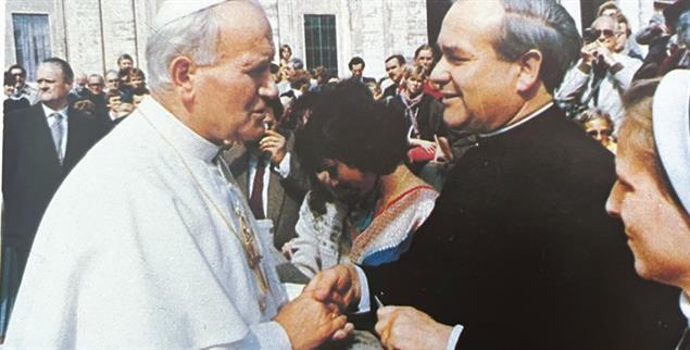 Edmund Dillinger war ein Priester nach dem Geschmack von Papst Johannes Paul II. – bis seine Missbrauchstaten offenbar wurden (Foto: © Steffen Dillinger)