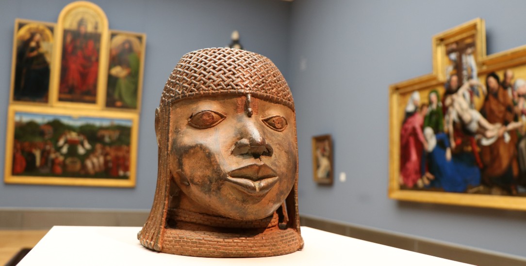 Benin-Bronzen, wie dieser Gedenkkopf, werden von deutschen Museen als »Kulturbesitz« beansprucht. (Foto: Lutz Mükke)