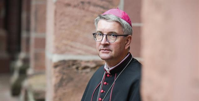 Gemischte Gefühle vor der Synodalversammlung: Bischof Peter Kohlgraf von Mainz (Foto: KNA/Harald Oppitz)