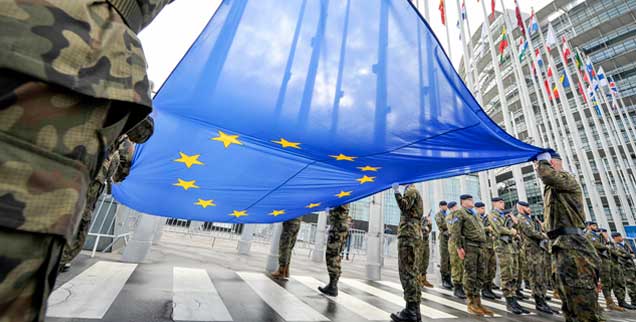 Ein Europa, eine Verteidigungsunion: 23 EU-Staaten haben sich dafür entschieden. Dieses Mehr an Europa bedeutet aber nicht unbedingt mehr Frieden, sagt Bettina Röder. (Foto: European Union 2017 )

