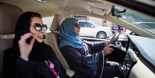 Seit 2017 dürfen saudische Frauen Auto fahren (Foto: pa/Gehad Hamdy)