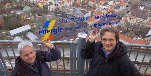 Die Genossenschaftsgründer Reinhard Guthke (links) und Martin Berger mischen sich in die Geschäftspolitik der Jenaer Stadtwerke ein. (Foto: Sommer)
