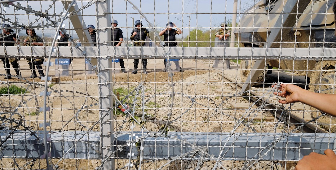 Mehr Europa bekommen sie nicht: Geflüchtete im Lager an der griechisch-mazedonischen Grenze. (Foto: epd-bild / Thomas Lohnes)