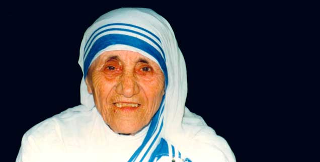 Mutter Teresa war von tiefen Glaubenszweifeln geplagt und klagte über innere Leere, die Heiligsprechung sieht über die Abgründe in ihrem Leben hinweg  (Foto: pa/Malhotra/Fotogramma)