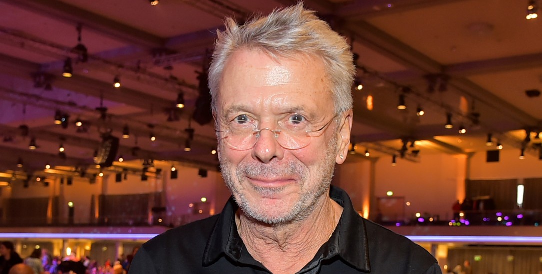 Ein Solo-Album mit 83 Jahren – und Gedanken über das, was nach dem Leben kommen könnte: Reinhard Mey. (Foto: pa/Ralf Mueller)