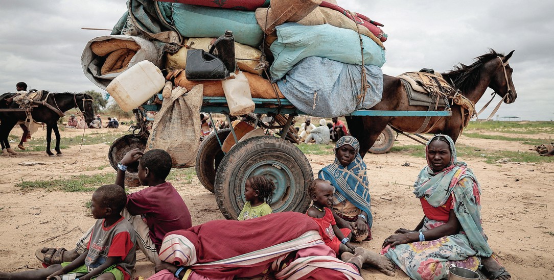 Geflüchtete Familie in der Darfur-Region: »Humanitäre Hilfe muss Priorität haben.«(Foto: pa / reuters / Zohra Bensemra)