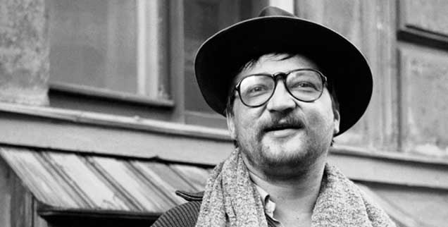 Mit zahlreichen Filmprojekten zeitlebens auf der Suche nach der Wahrheit: Filmregisseur Rainer Werner Fassbinder (Foto: pa/KPA)