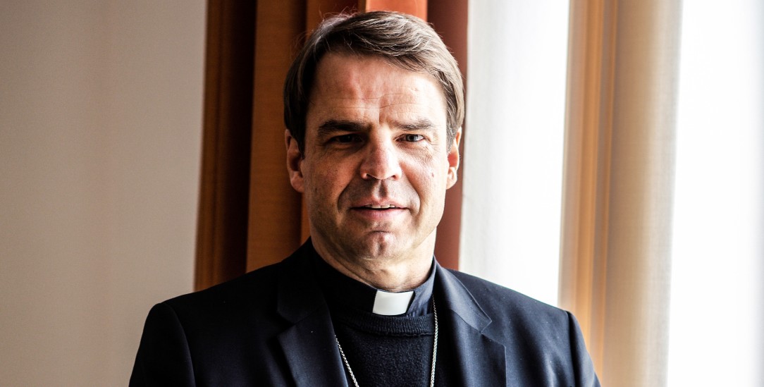 Entzürnt: Bischof Stefan Oster (Foto. KNA)