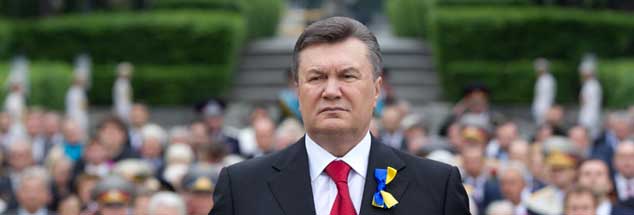 Wie es Viktor Janukowitsch, dem gelernten Gasinstallateur, in der Sowjetunion gelungen ist, aus schwierigsten Verhältnissen aufzusteigen, liegt im Dunkeln. Als Präsdient der Ukraine stützt sich der 61-Jährige auf eine stark ausgebaute Polizei und auf reiche Geschäftsleute (Foto:pa/Mosienko)

