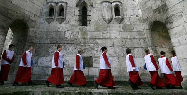 Domspatzen: Die frühere Gewalt an Mitgliedern des Chores beschäftigt nicht nur Regensburg (Foto: pa/Hirth)