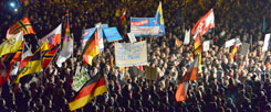 AfD-Demonstration gegen Flüchtlinge in Erfurt: Angst vor Fremden, Angst vor sozialem Abstieg (Fotos: pa/dpa/Martin Schutt; Schröder/Schulten)
