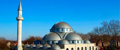 Deutschlands größte Moschee in Duisburg: Ein Gotteshaus der großen, türkisch-islamischen Vereinigung Ditib (Foto: Fotolia)