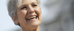 Dr. Jill Stein, Ärztin und US-Grüne: Sie könnte eine Gefahr für Hillary Clinton werden und ungewollt zum Erfolg von Donald Trump beitragen. (Foto: pa/AP Photo/Alex Brandon)