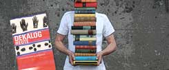 Dekalog heute: Aus einem ökumenischen Projekt wurde ein faszinierendes Buch (Foto: luxuz:.photocase.de)