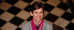 Eine Frau, die das Schachspiel gegen konservative Männer gewann: Libby Lane ist seit gestern die erste Bischöfin der Anglikanischen Kirche von England. (Foto: PA/empics/Cameron)